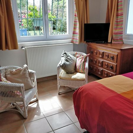 T1 Ou T2 Dans Villa Avec Jardin Proche Biarritz Англе Экстерьер фото